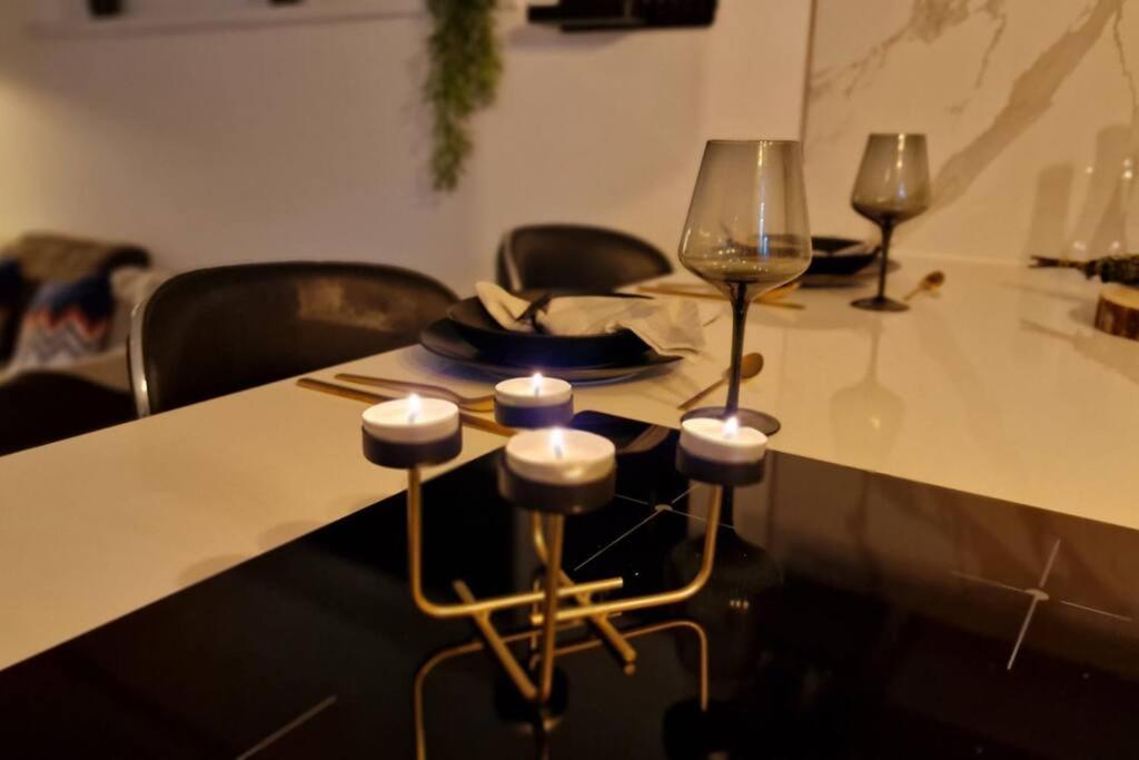 Suite Prestige Logement Neuf Avec Spa Et Ecran De Cinema En Rez De Jardin Кольмар Екстер'єр фото